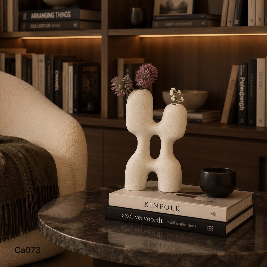 Jarron decorativo irregular pequeño ceramica 12cm* 2cm* 19.5cm